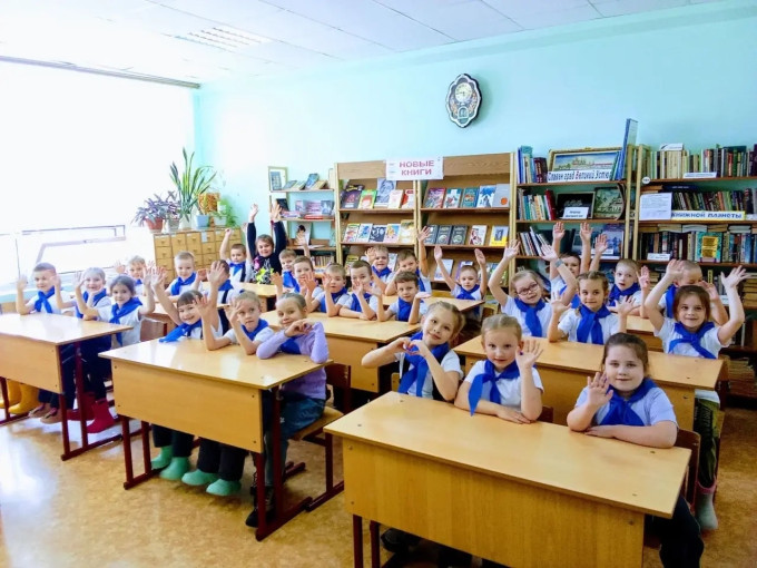 Экскурсия в библиотеку.